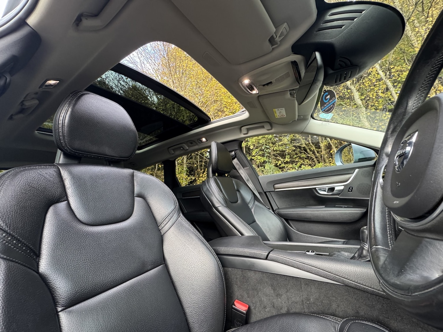 Used Volvo V90 Cross Country 2017 for sale - 76358213: Photo 17