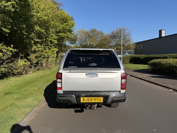 Used Isuzu D-Max 2019 for sale - 78414917: Photo