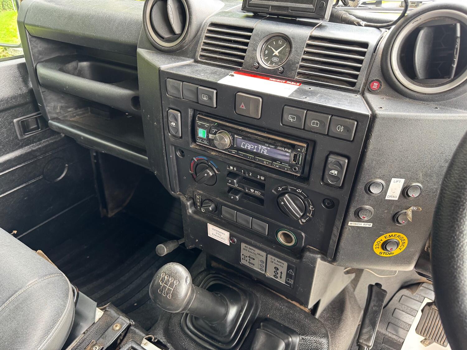 Used Land Rover Defender 2014 for sale - 76794671: Photo 16