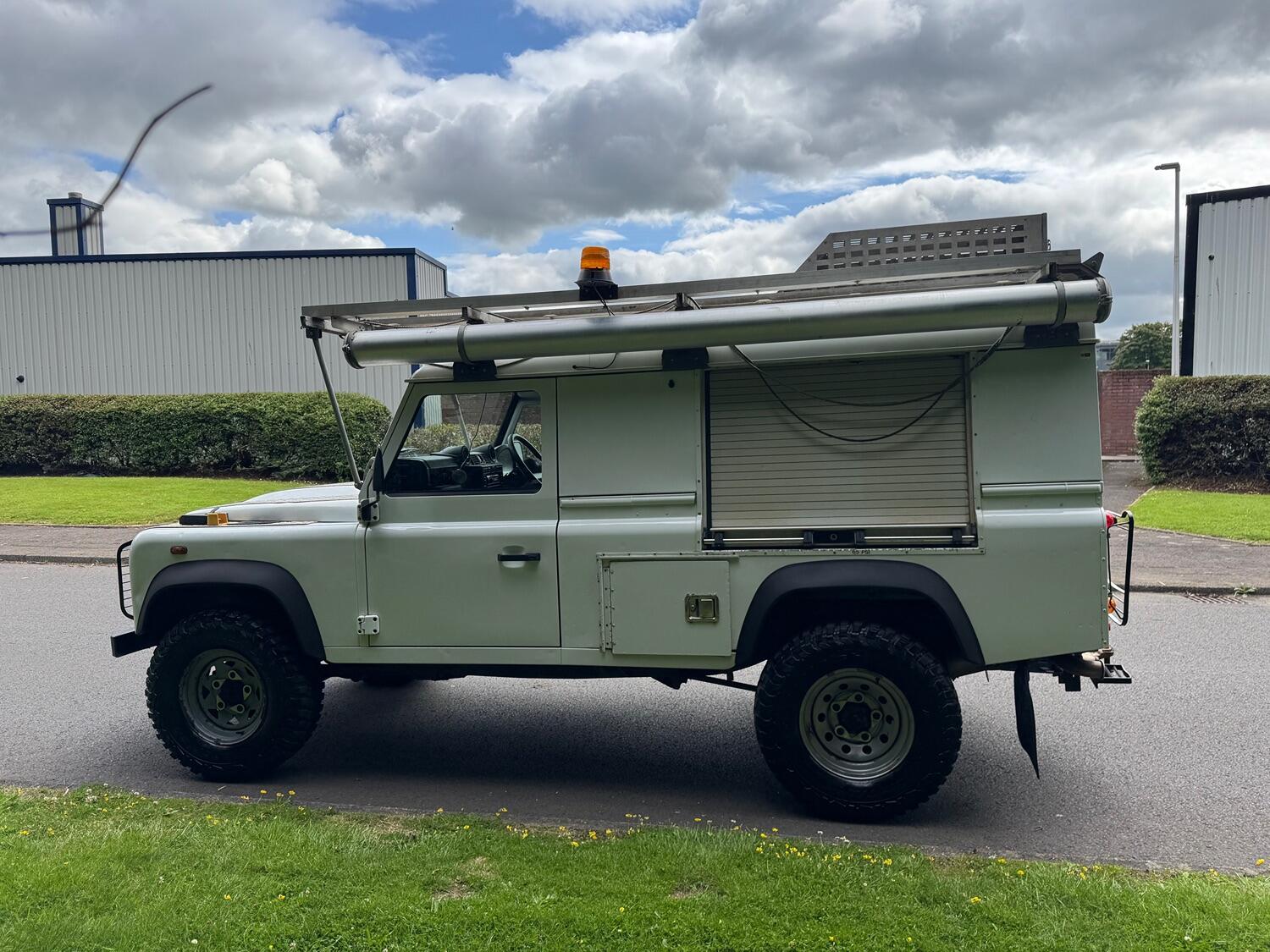 Used Land Rover Defender 2014 for sale - 76794671: Photo 6