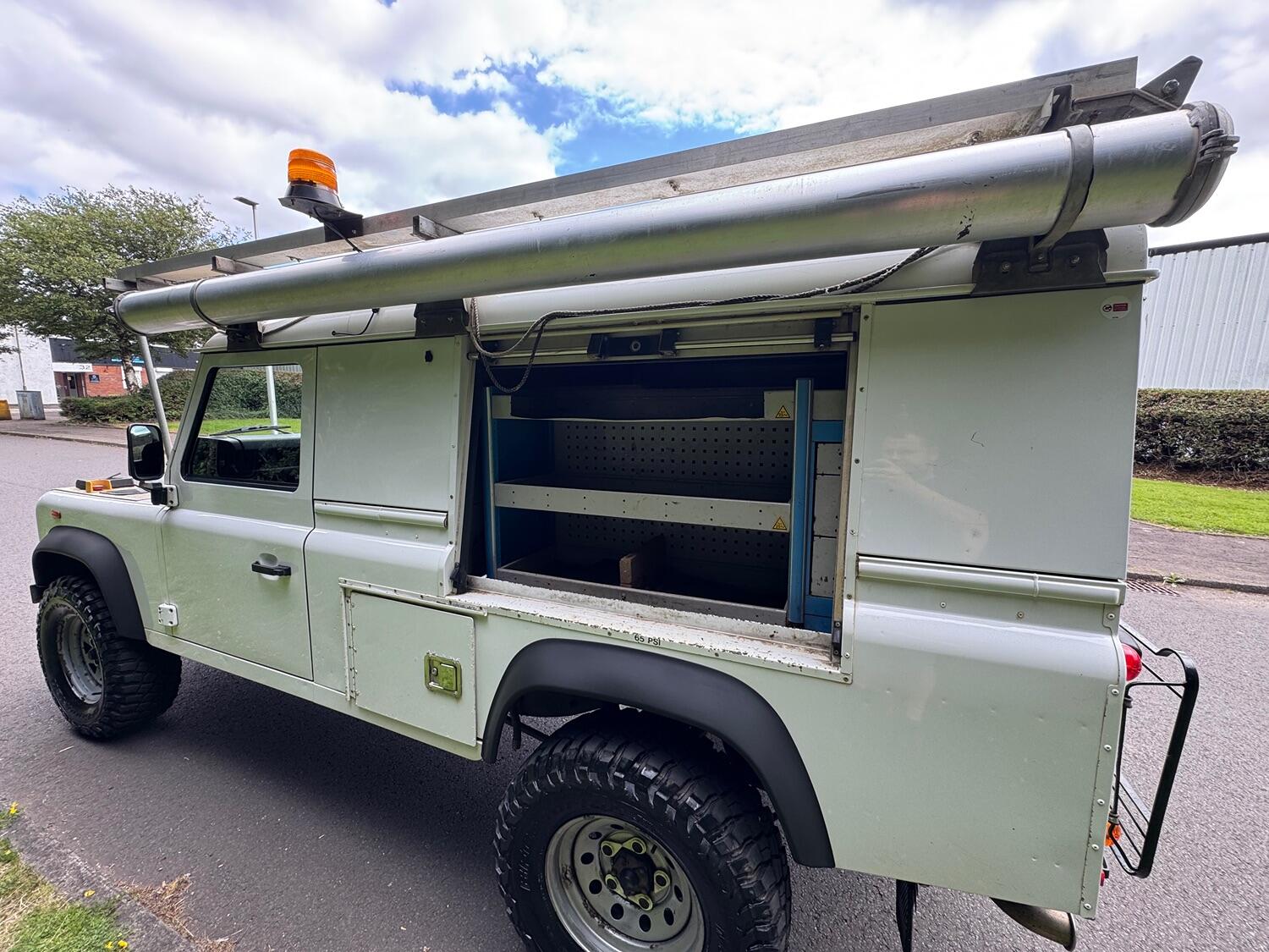 Used Land Rover Defender 2014 for sale - 76794671: Photo 9