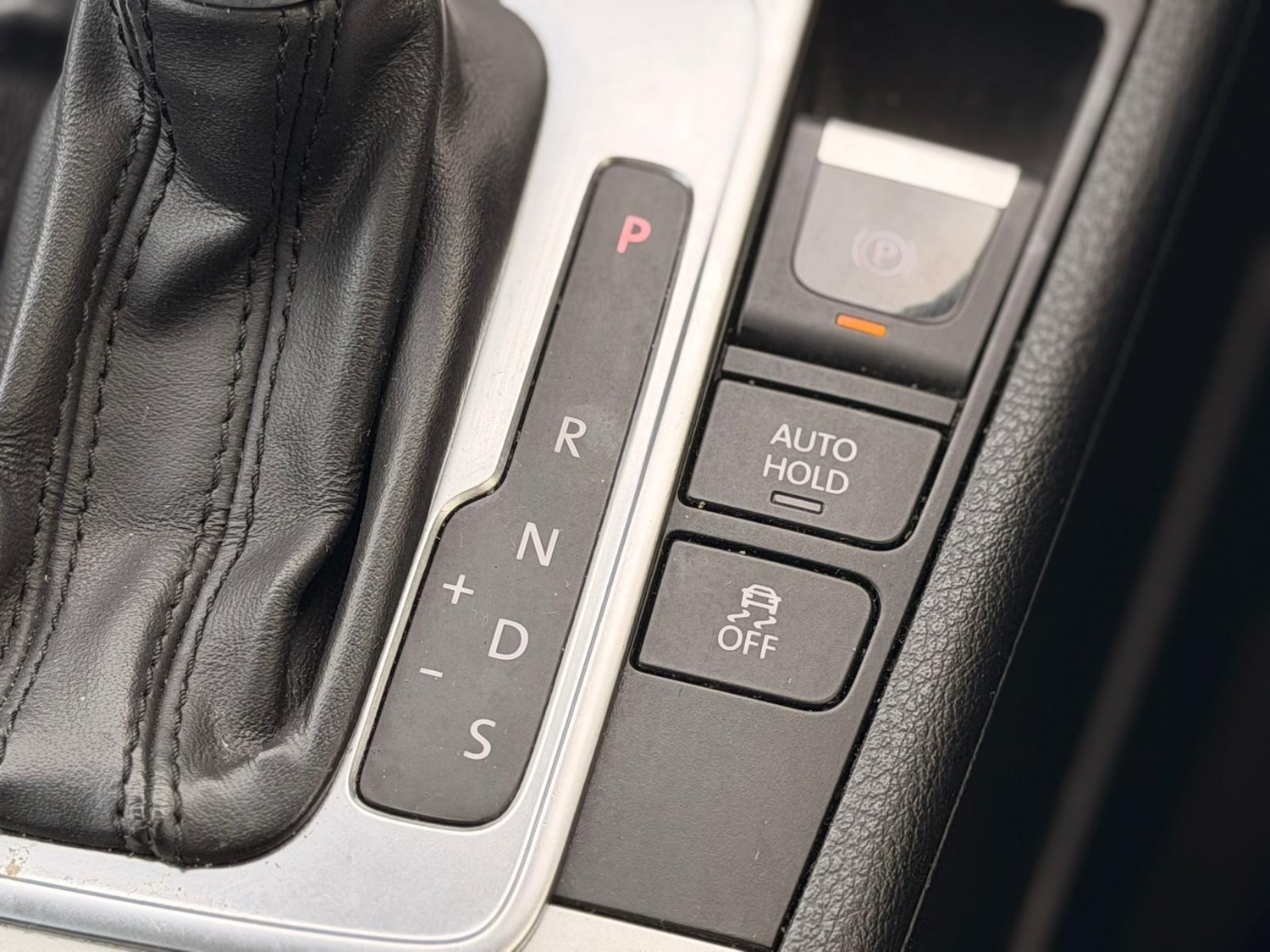 Used Volkswagen Passat 2014 for sale - 77083345: Photo 31