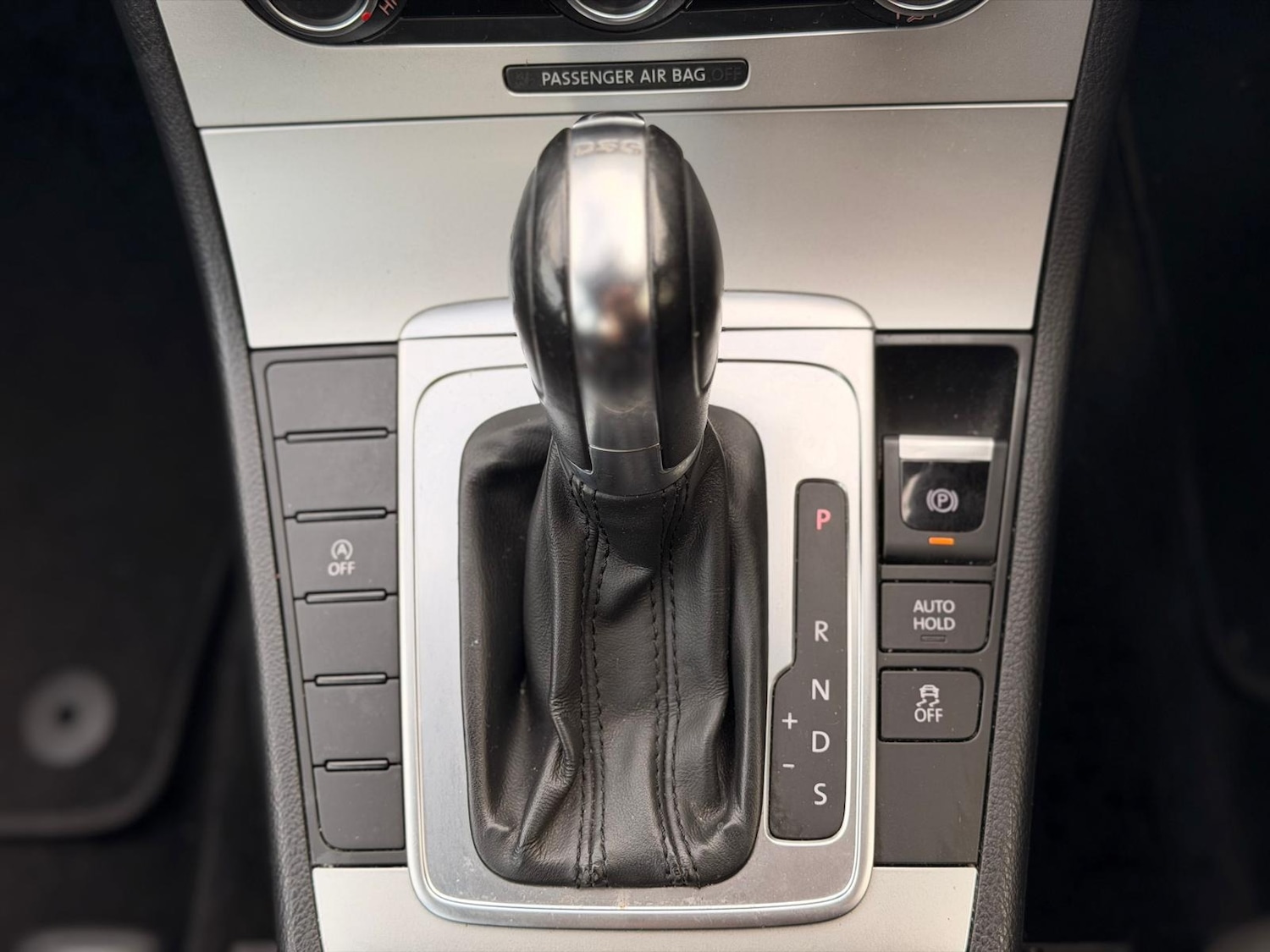 Used Volkswagen Passat 2014 for sale - 77083345: Photo 32