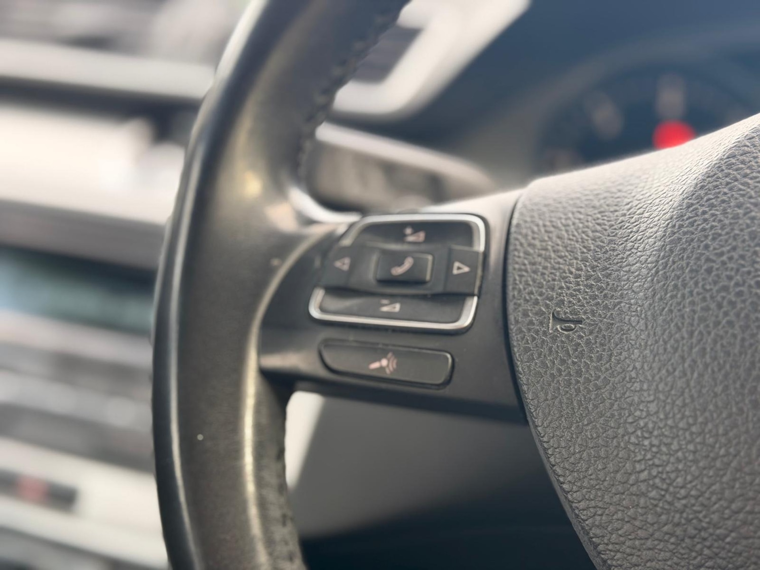 Used Volkswagen Passat 2014 for sale - 77083345: Photo 37