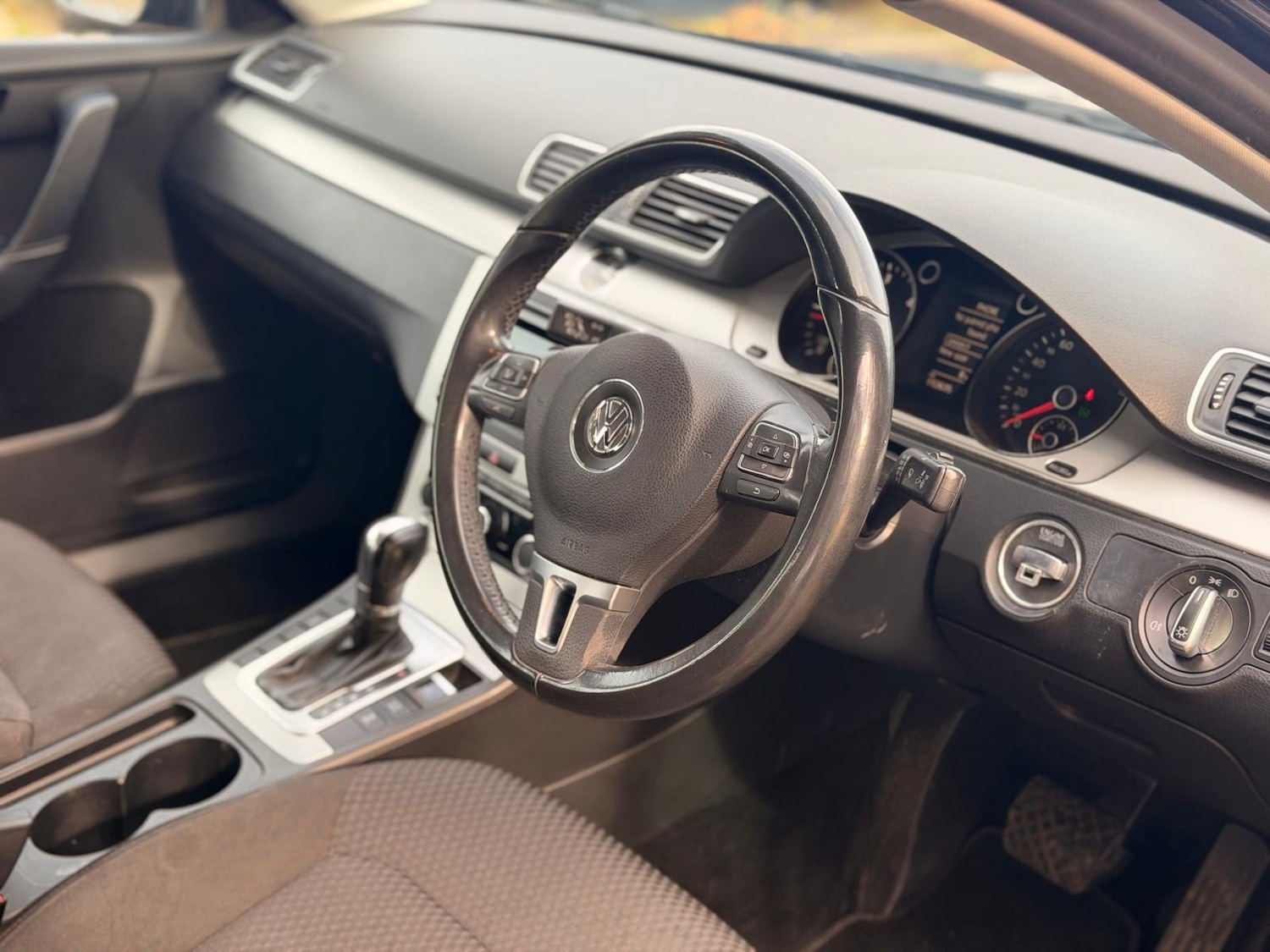 Used Volkswagen Passat 2014 for sale - 77083345: Photo 49