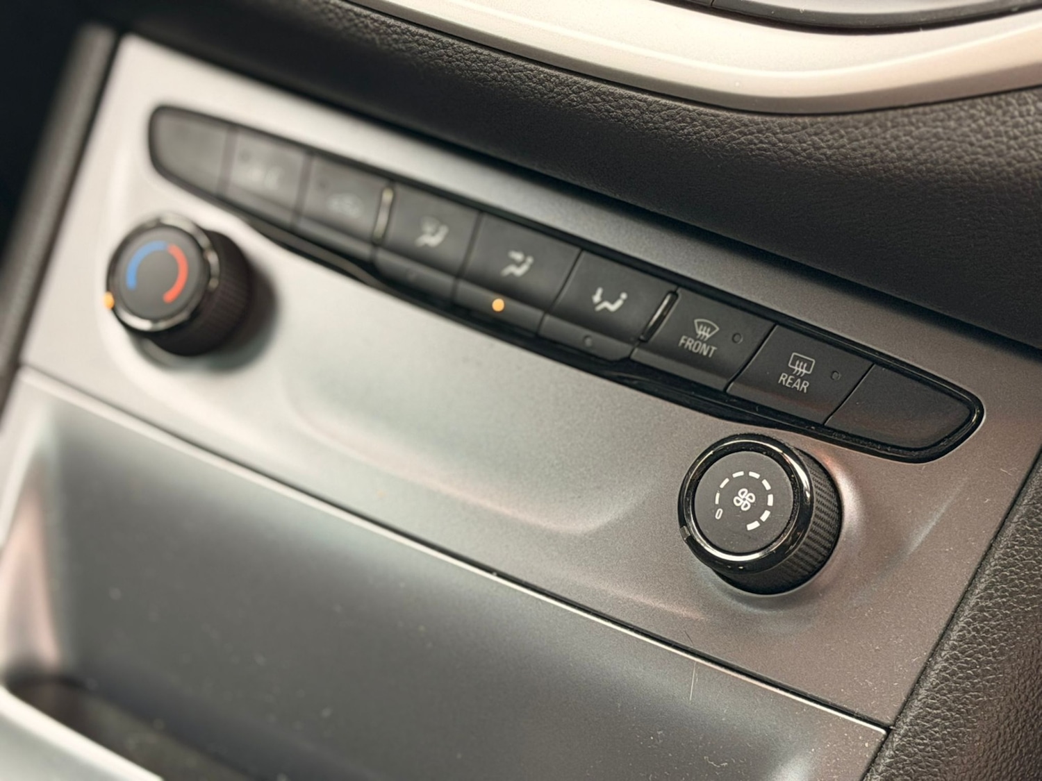 Used Vauxhall Astra 2018 for sale - 77059879: Photo 21