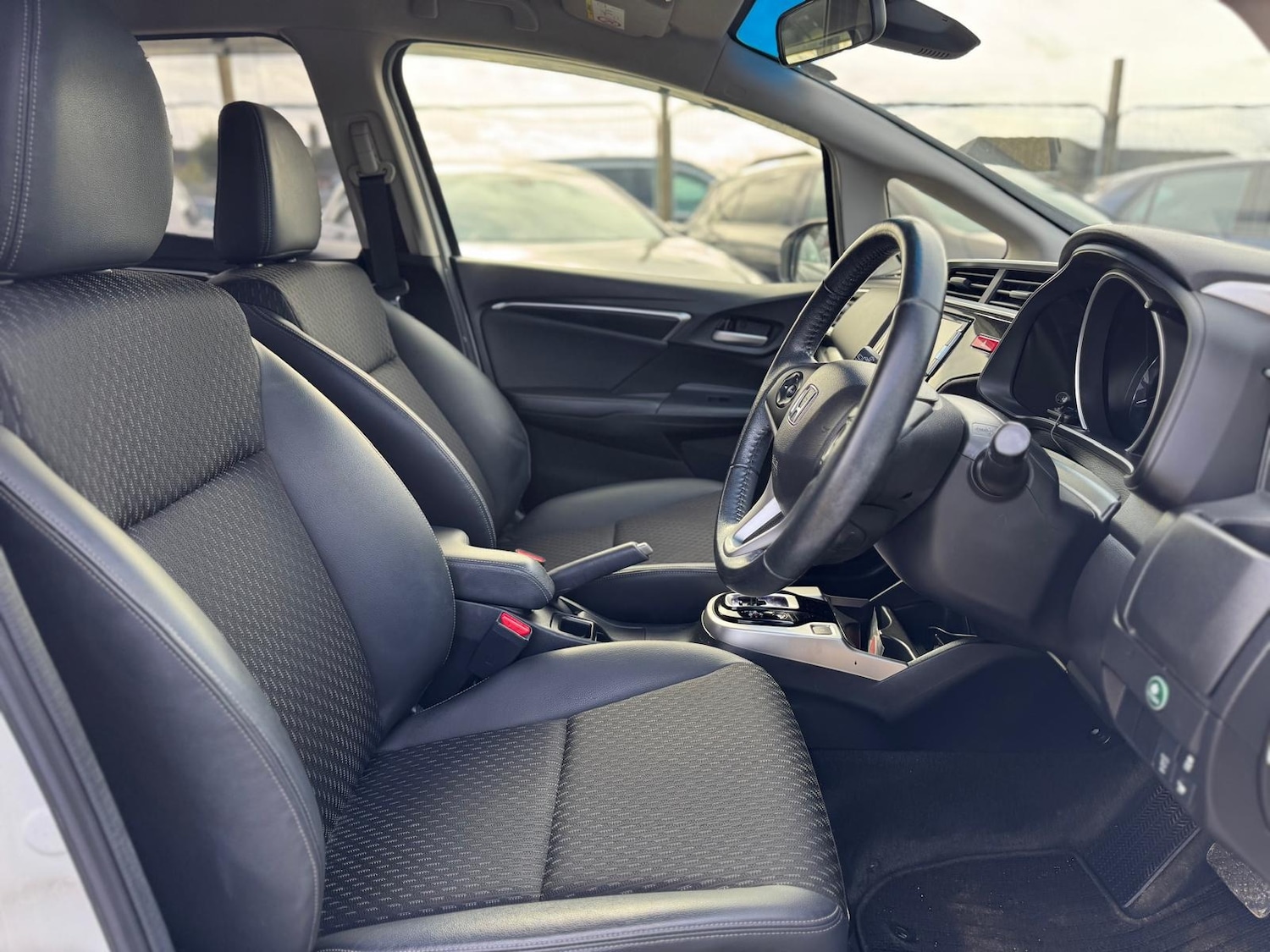 Used Honda Fit 2026 for sale - 77636540: Photo 42