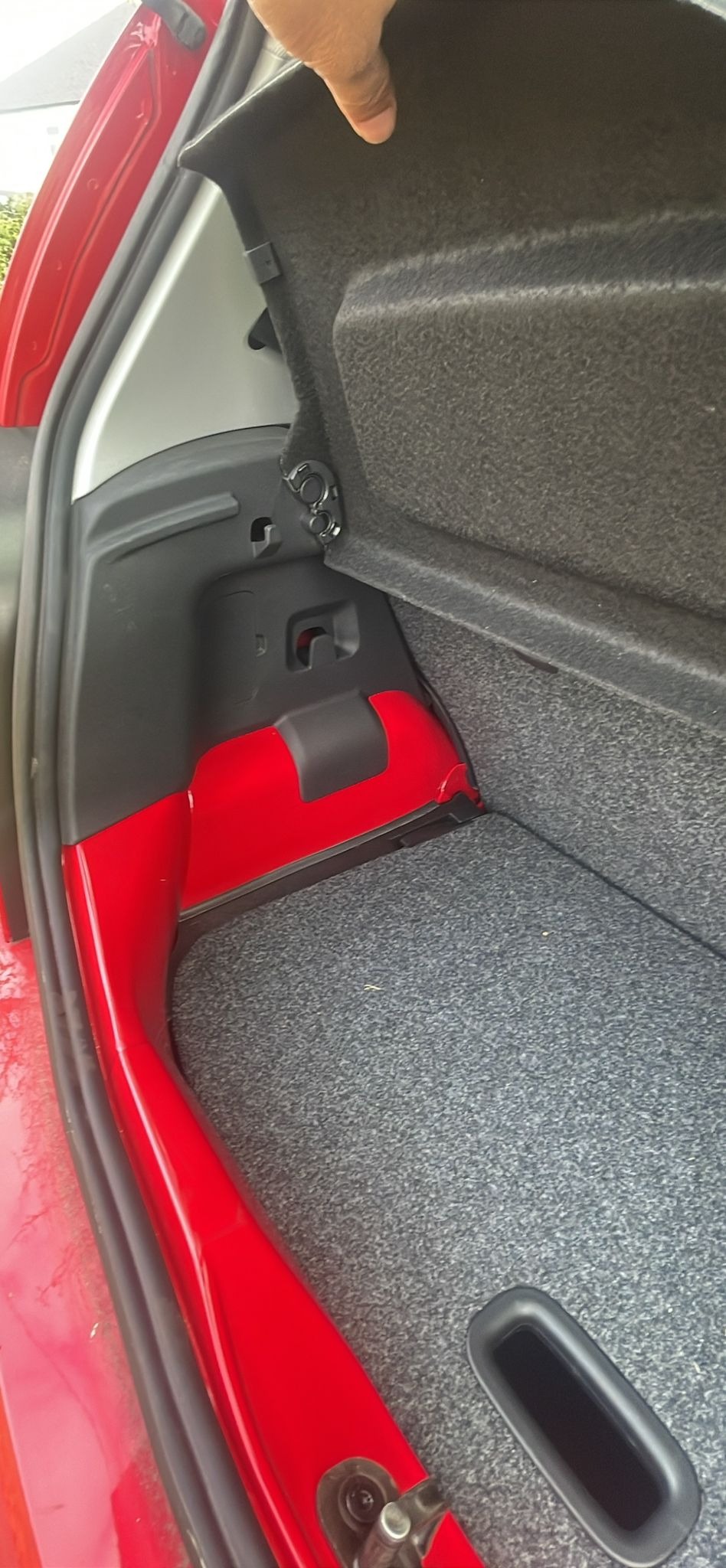 Used Volkswagen up! 2025 for sale - 76340854: Photo 32