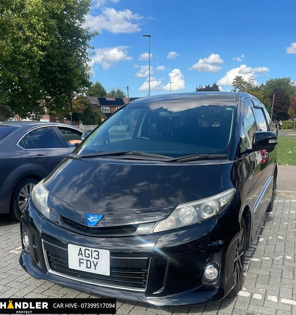 Used Toyota Estima 2025 for sale - 76250758: Photo 1