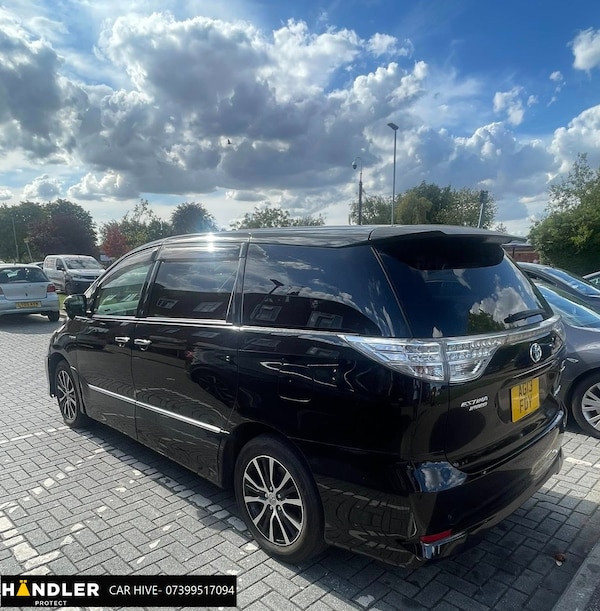 Used Toyota Estima 2025 for sale - 76250758: Photo 3