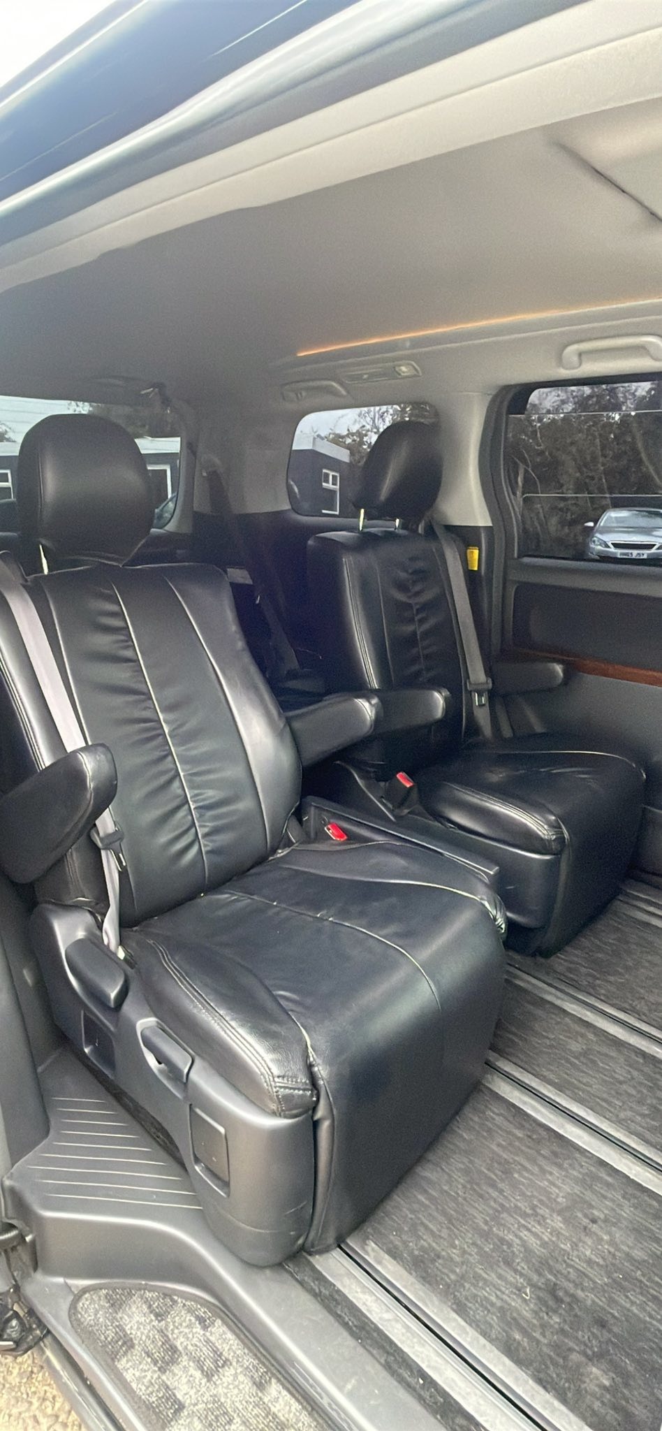 Used Toyota Vellfire 2025 for sale - 76625744: Photo 19