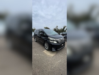 2025 (10) - VELLFIRE 5-Door