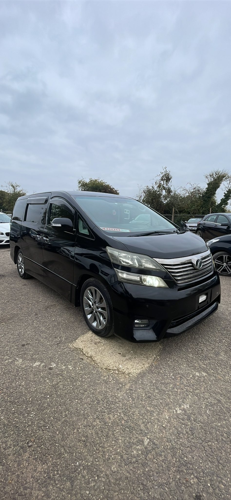 Used Toyota Vellfire 2025 for sale - 76625744: Photo 4