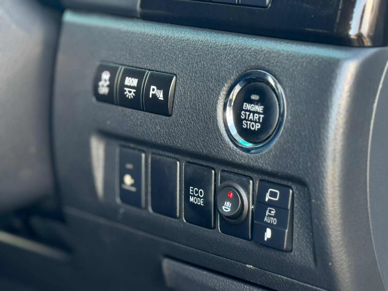 Used Toyota Vellfire 2026 for sale - 77931917: Photo 31