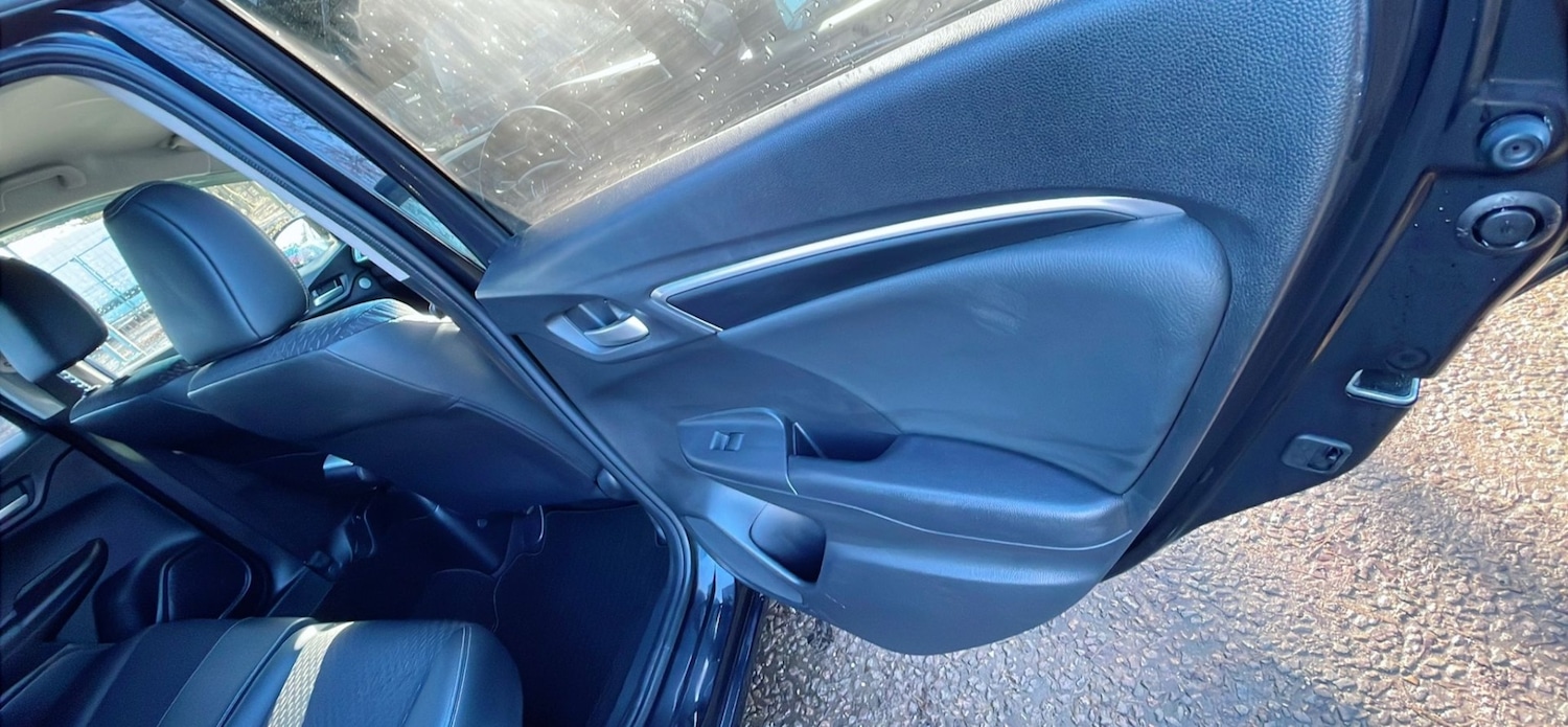 Used Honda Fit 2026 for sale - 77357232: Photo 16