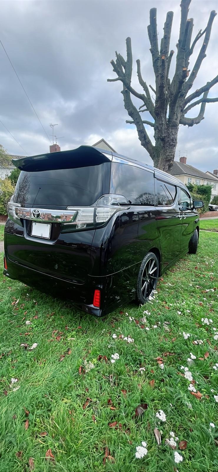 Used Toyota Vellfire 2025 for sale - 76616412: Photo 11