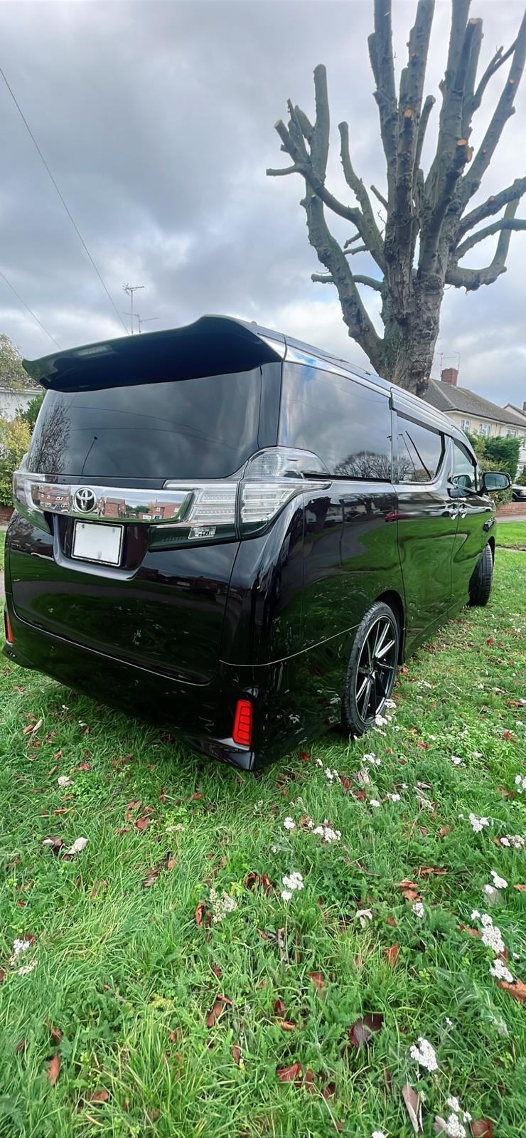 Used Toyota Vellfire 2025 for sale - 76616412: Photo 12