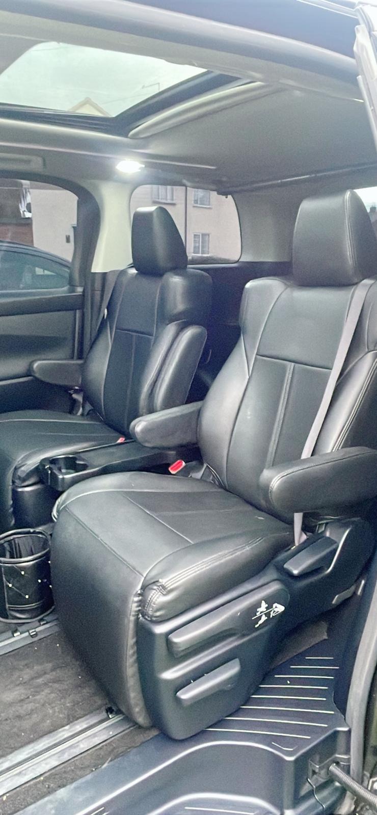 Used Toyota Vellfire 2025 for sale - 76616412: Photo 30