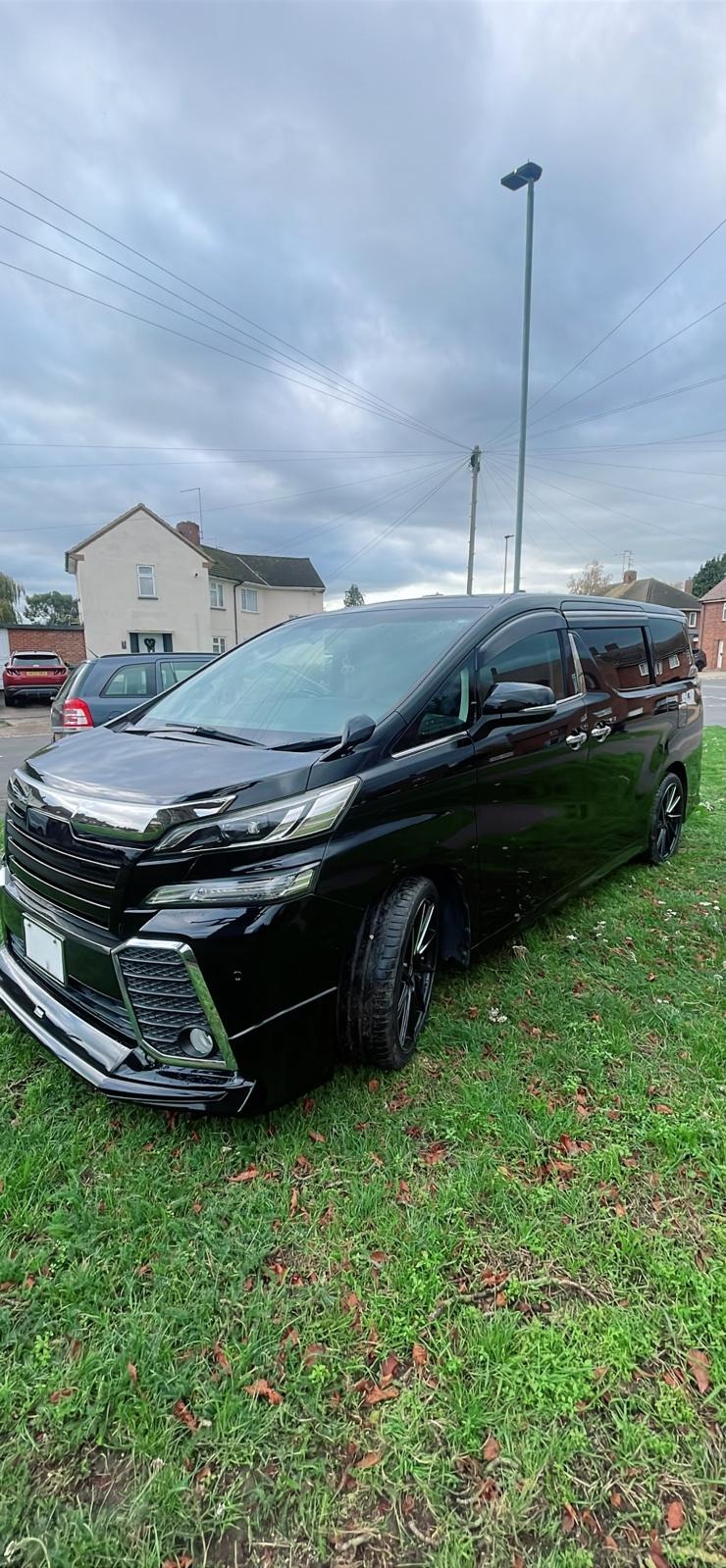 Used Toyota Vellfire 2025 for sale - 76616412: Photo 4