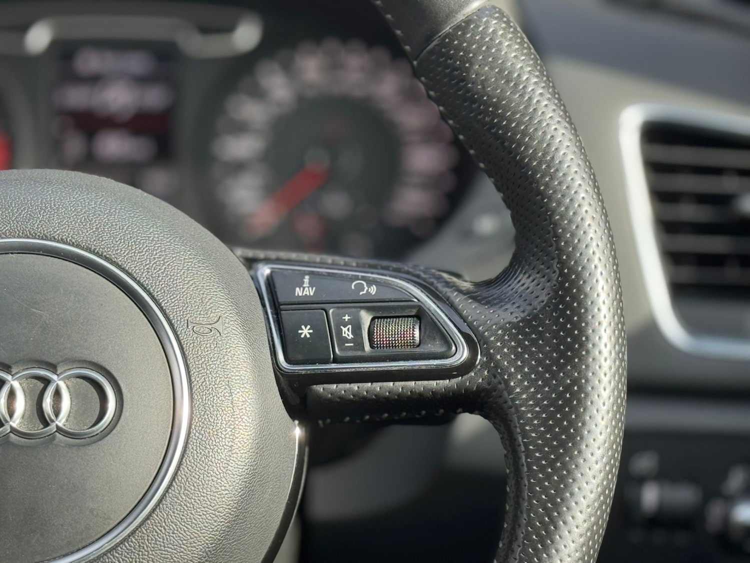 Used Audi Q3 2024 for sale - 77709014: Photo 36