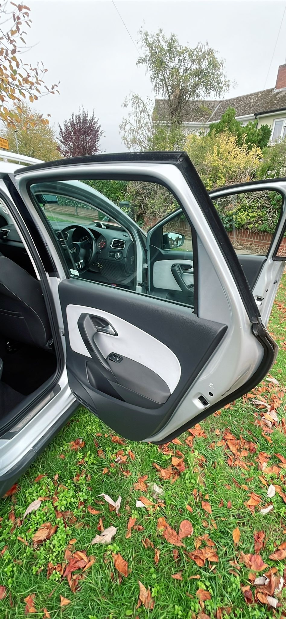 Used Volkswagen Polo 2025 for sale - 76415015: Photo 35