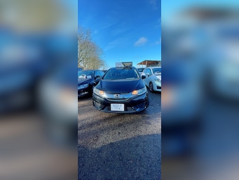 Used Honda Fit 2014 for sale - 77357431: Photo