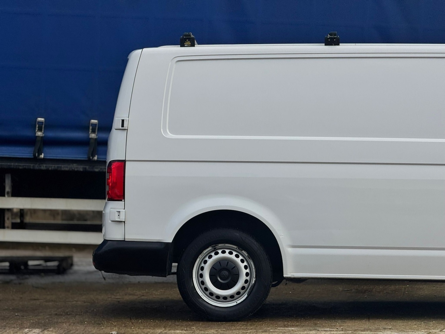 Used Volkswagen Transporter 2018 for sale - 77635278: Photo 7