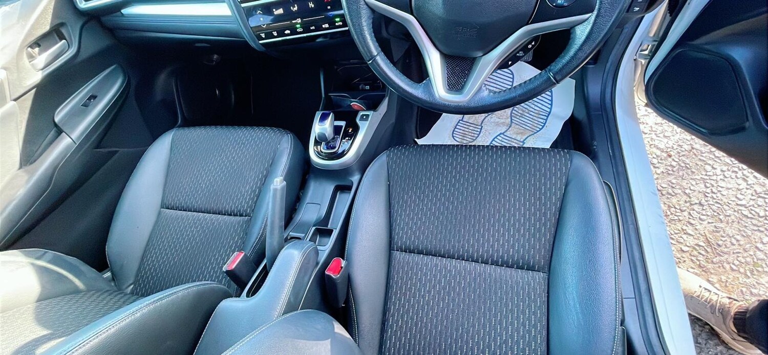 Used Honda Fit 2025 for sale - 77357435: Photo 12