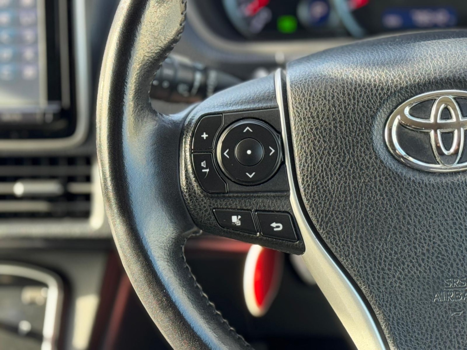 Used Toyota Voxy 2025 for sale - 77083326: Photo 45