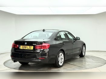 Used BMW 3 Series 2018 for sale - 79352635: Photo