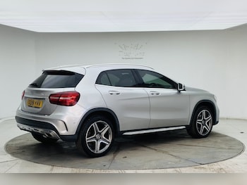 Used Mercedes-Benz GLA 2018 for sale - 79352630: Photo