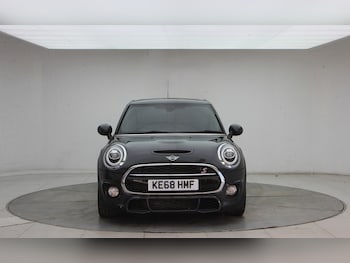 Used MINI Hatch 2019 for sale - 79352662: Photo