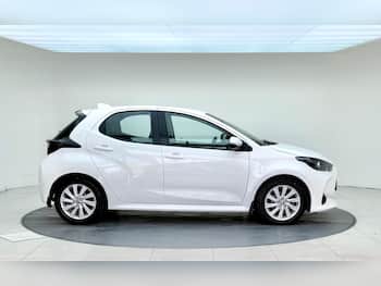 Used Toyota Yaris 2022 for sale - 79631368: Photo