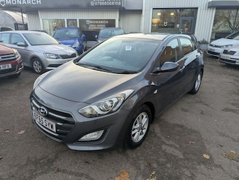 Used Hyundai i30 2015 for sale - 76655415: Photo