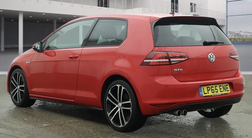 Used Volkswagen Golf 2015 for sale - 77539655: Photo 2