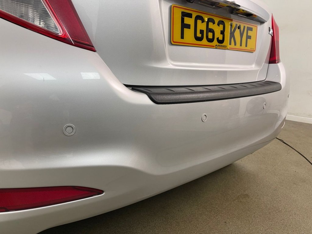 Used Toyota Yaris 2013 for sale - 77399786: Photo 18