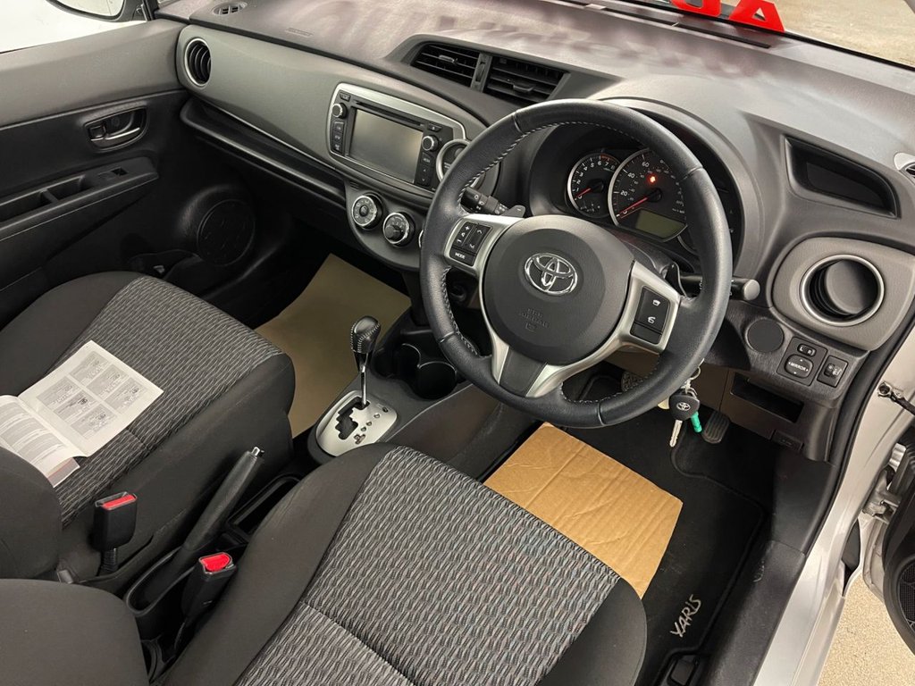 Used Toyota Yaris 2013 for sale - 77399786: Photo 27