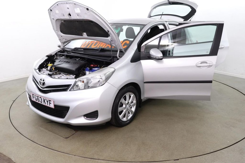 Used Toyota Yaris 2013 for sale - 77399786: Photo 9