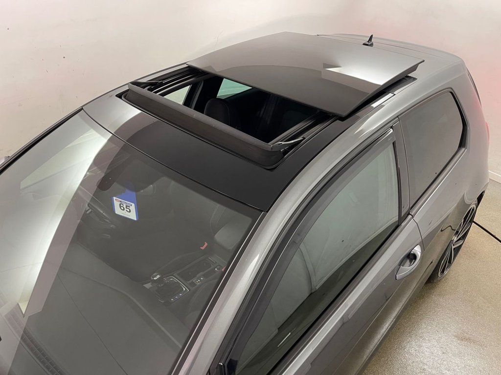 Used Volkswagen Golf 2017 for sale - 76686207: Photo 18