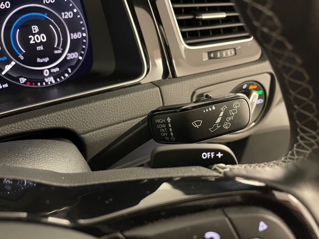 Used Volkswagen Golf 2017 for sale - 76686207: Photo 39