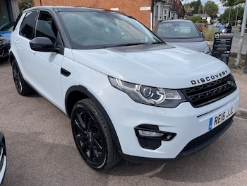 Used Land Rover Discovery Sport 2016 for sale - 75854998: Photo