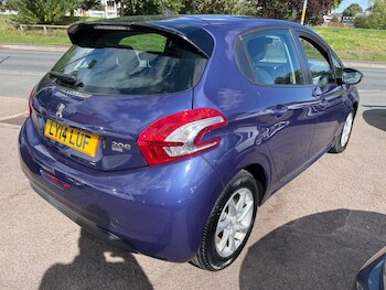 Used Peugeot 208 2014 for sale - 75923253: Photo