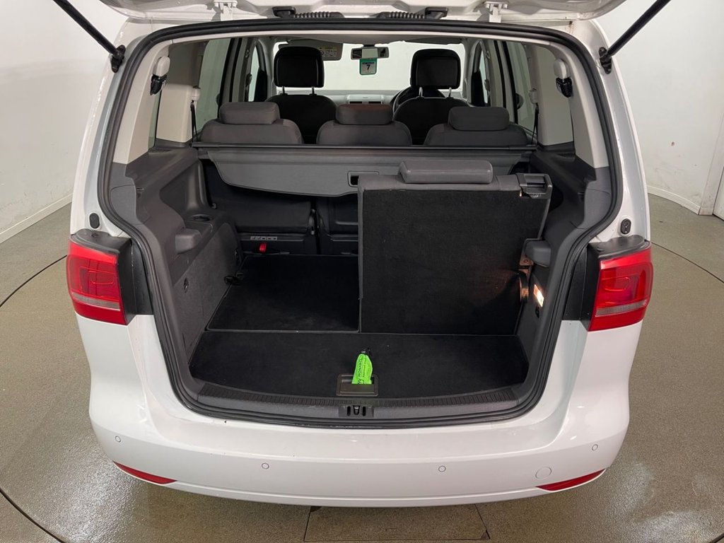 Used Volkswagen Touran 2014 for sale - 76406610: Photo 17
