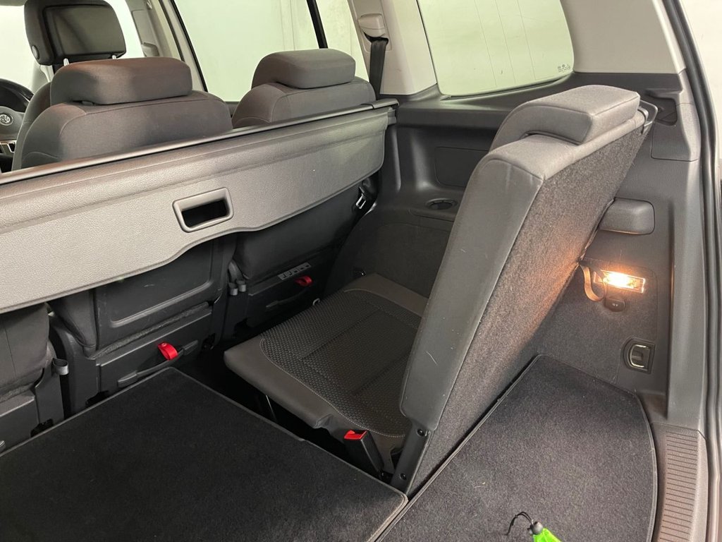 Used Volkswagen Touran 2014 for sale - 76406610: Photo 19