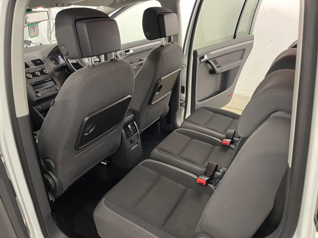 Used Volkswagen Touran 2014 for sale - 76406610: Photo 25