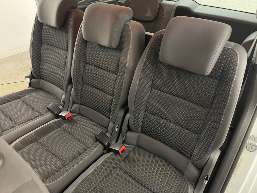 Used Volkswagen Touran 2014 for sale - 76406610: Photo 26