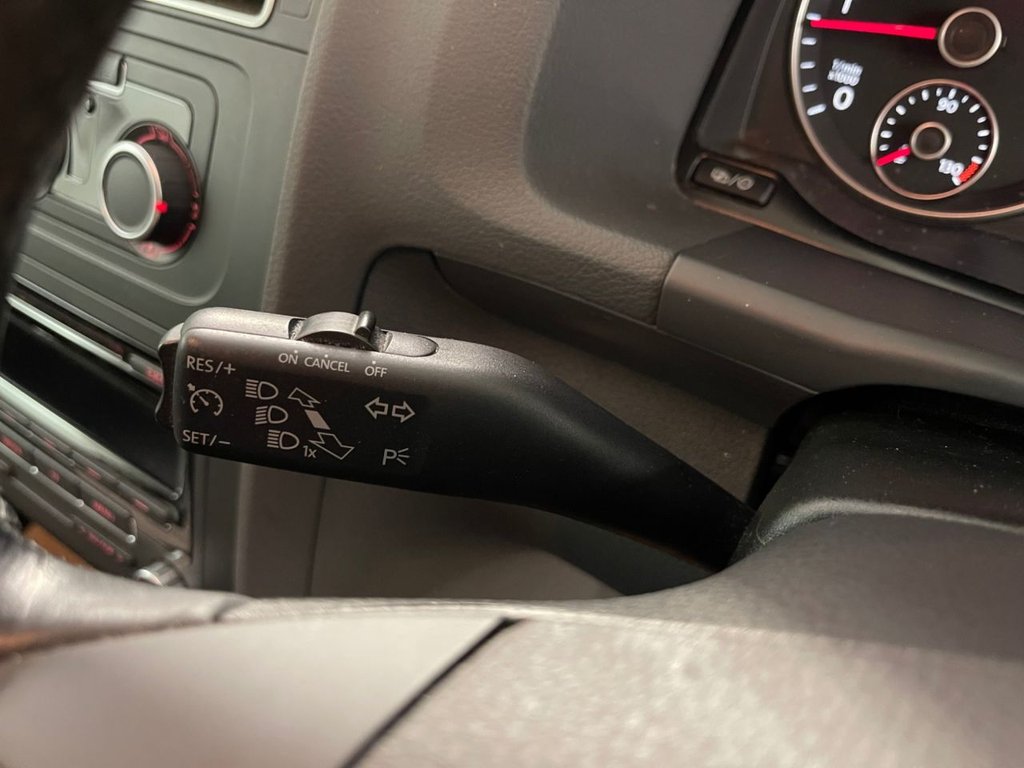 Used Volkswagen Touran 2014 for sale - 76406610: Photo 33