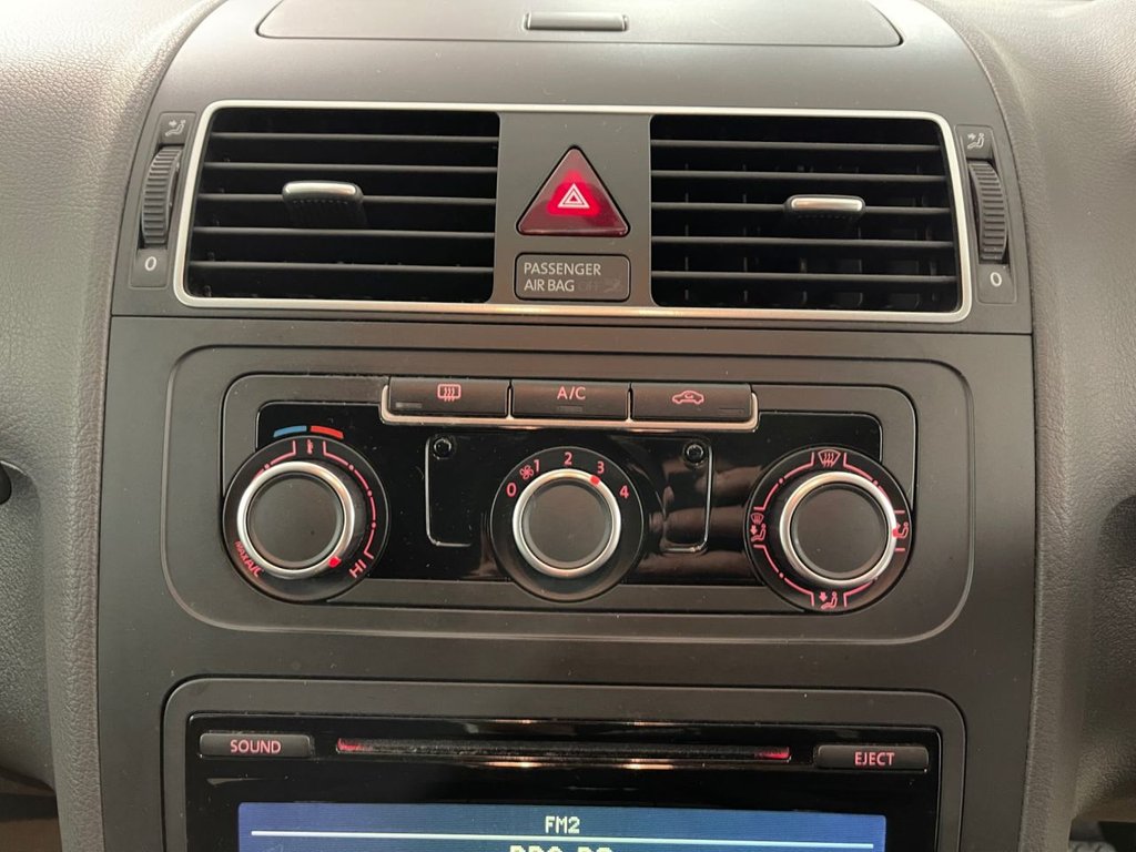 Used Volkswagen Touran 2014 for sale - 76406610: Photo 38