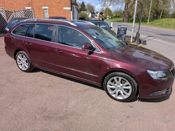 Used Skoda Superb 2014 for sale - 78220776: Photo