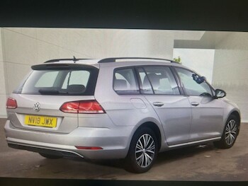 Used Volkswagen Golf 2018 for sale - 78479426: Photo